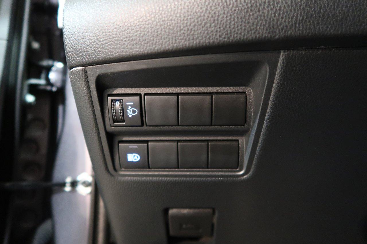 Toyota Yaris 1.5h Business # TELECAMERA # CAMBIO AUT #