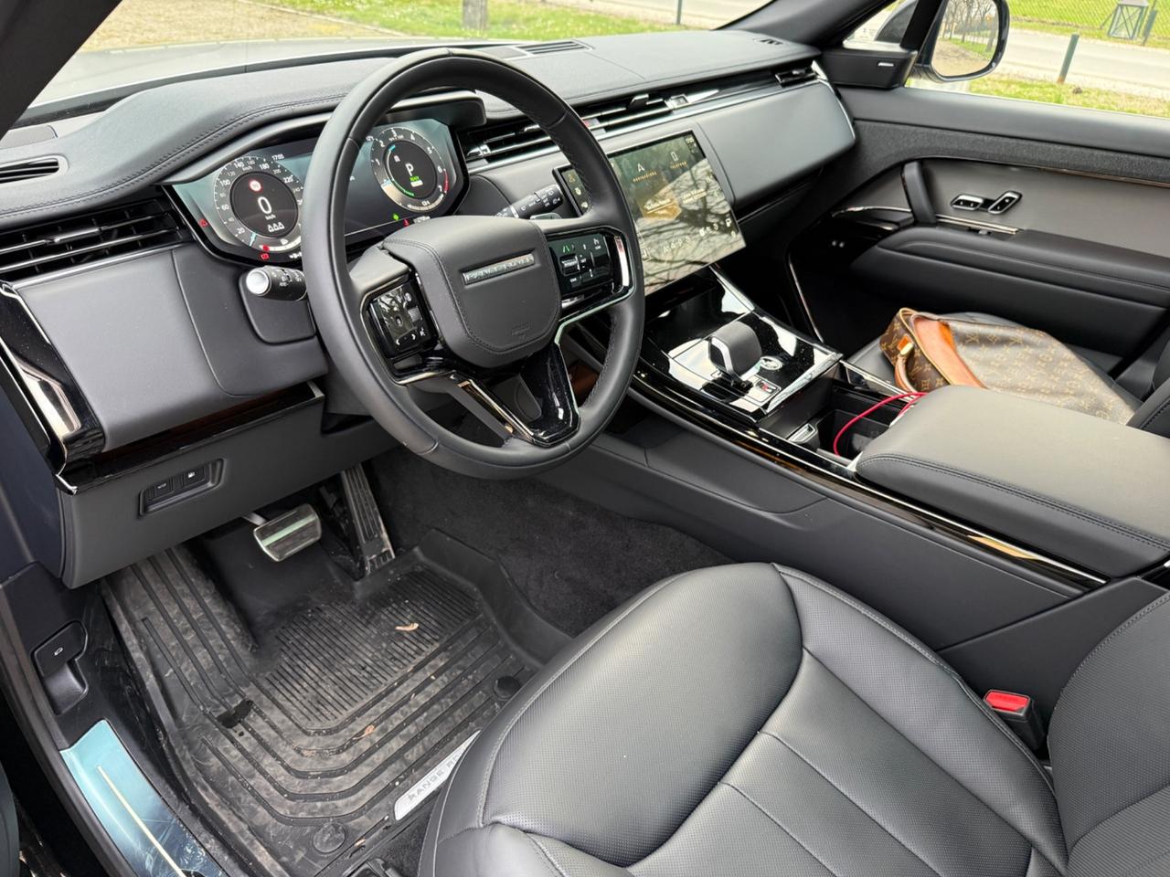 RANGE ROVER Sport 3.0 I6 PHEV 460 CV - LEASING LEGGERE BENE