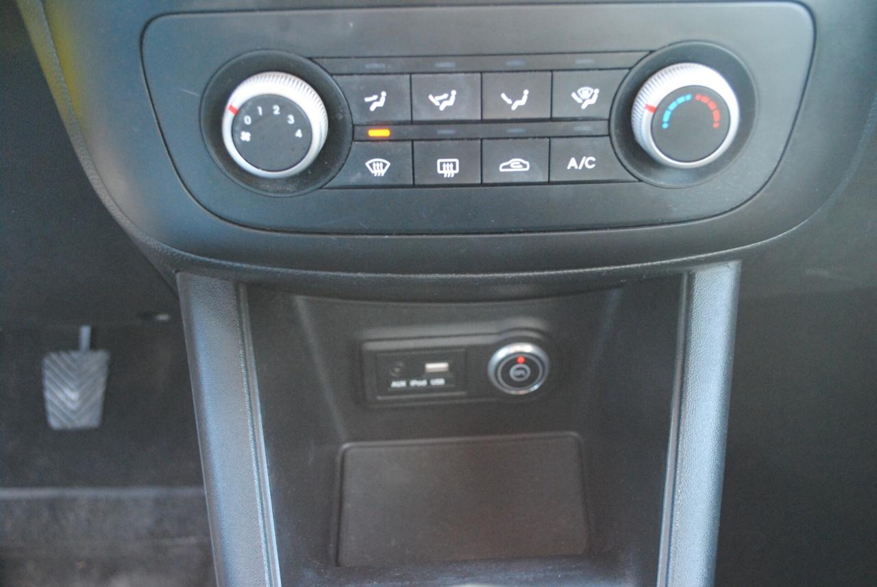 KIA VENGA 1.4 90 CV BENZ/GPL OK NEOPATENTATI