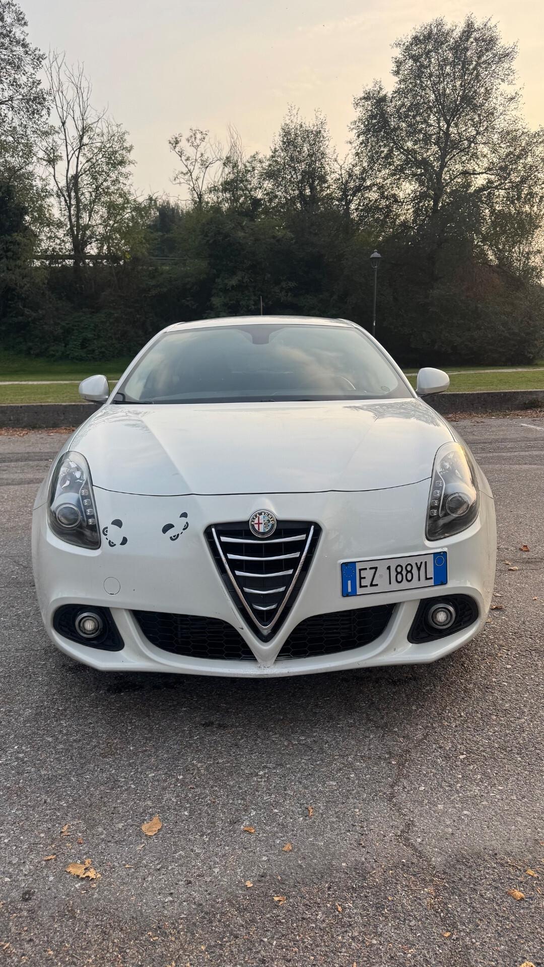 Alfa Romeo Giulietta 1.6 Distinctive