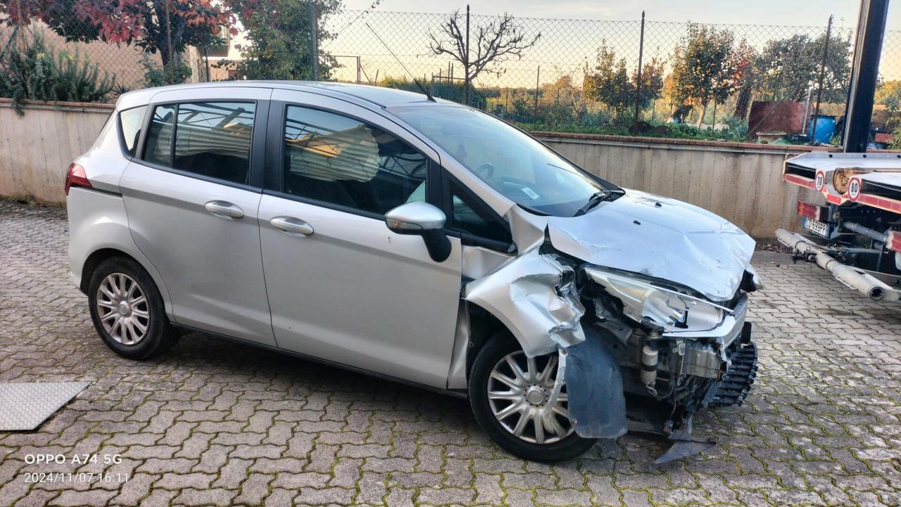 Ford B-Max 1.6 TDCi 95 CV Individual