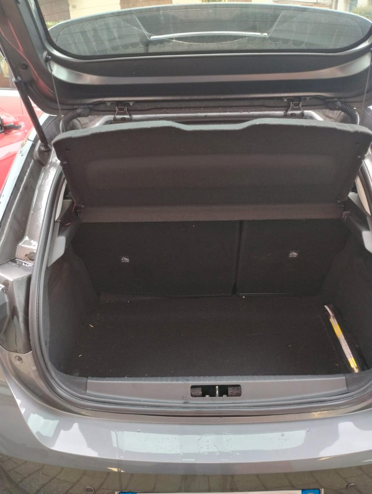 Opel Corsa 1.2 Edition