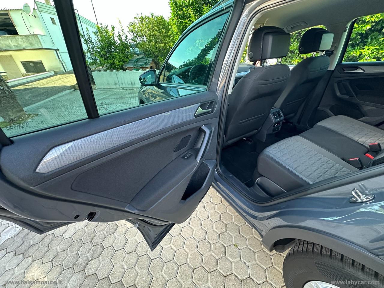 VOLKSWAGEN Tiguan 2.0 TDI 150CV SCR DSG Elegance