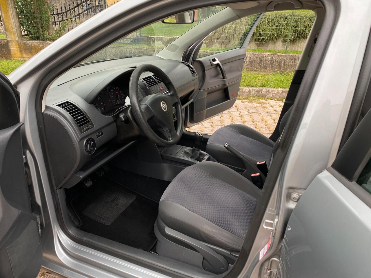 Volkswagen Polo 1.2i Comfortline OK Neopatentati