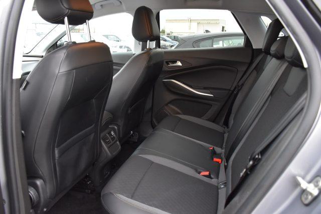 OPEL Grandland 1.5 diesel Ecotec aut. Business Elegance