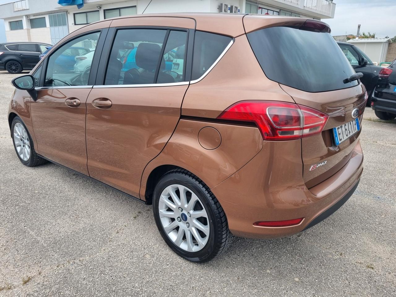 Ford B-Max 1.6 TDCi 95 CV Titanium TETTO PANORAMICO