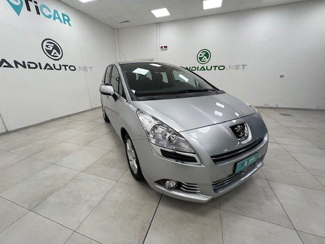 PEUGEOT 5008 I - 1.6 hdi 8v Active 115cv