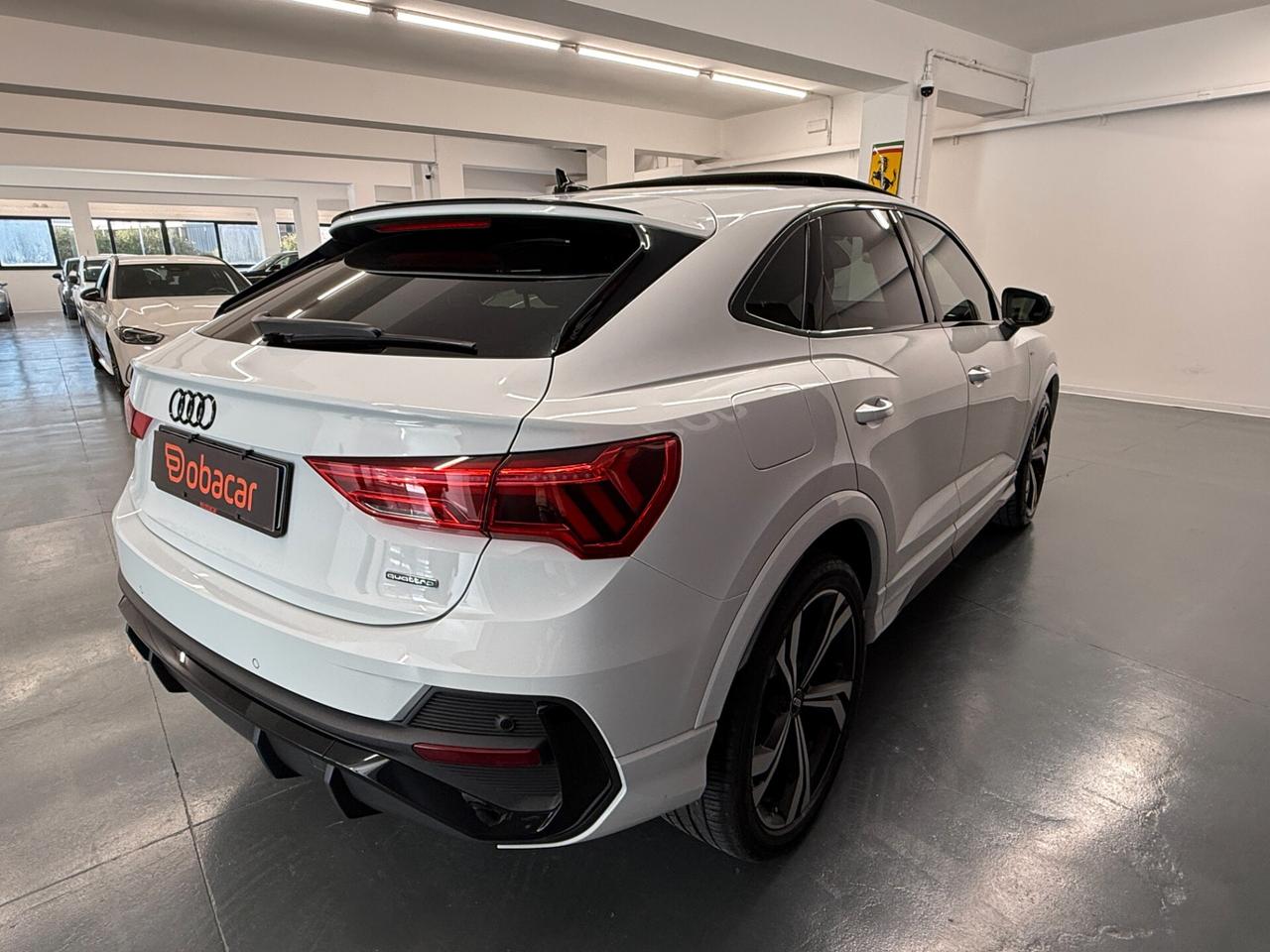 Audi Q3 40 TDI quattro S tronic SPORTBACK