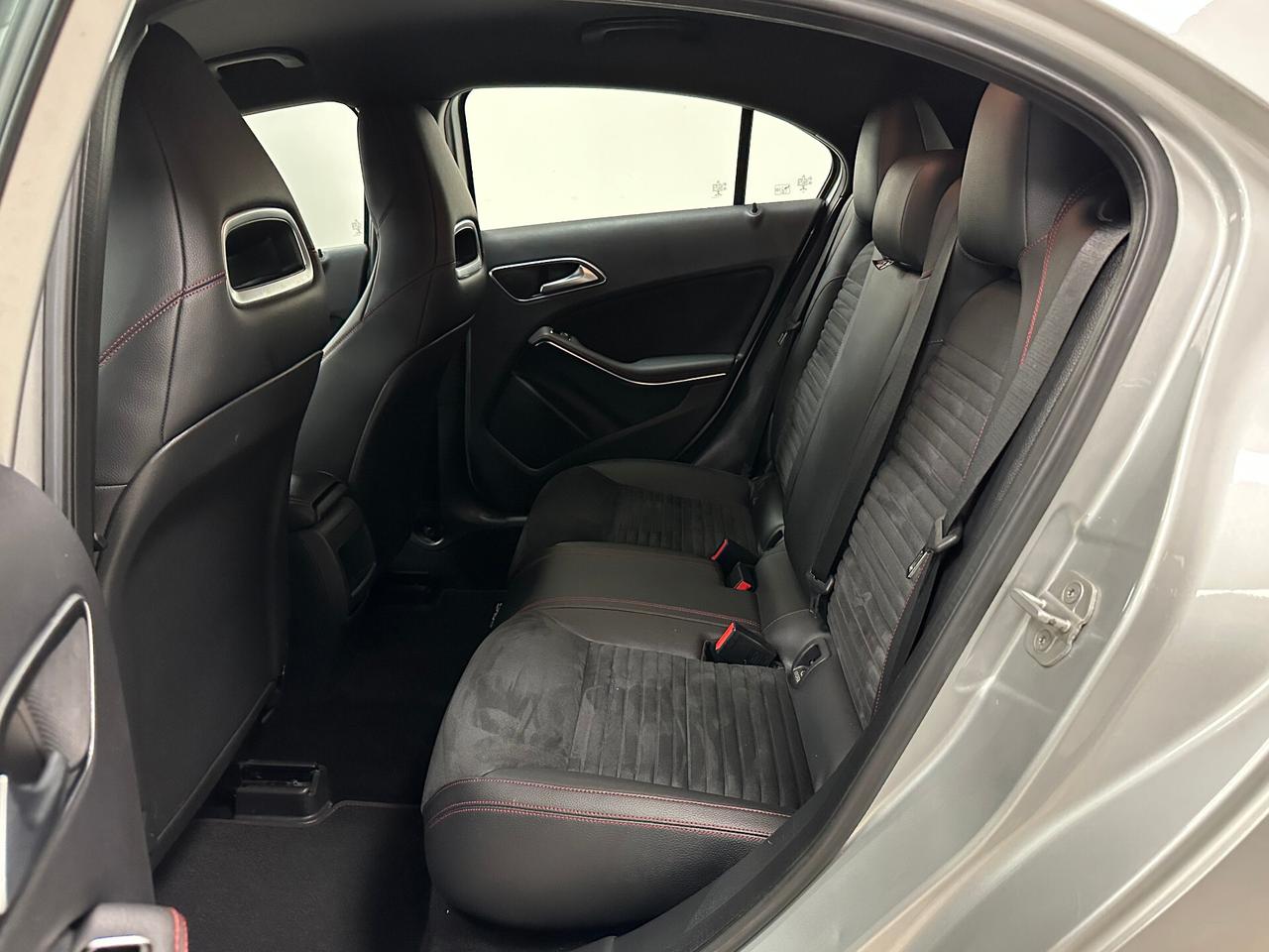 Mercedes-benz A 200 CDI Automatic Premium 136CV - 2014