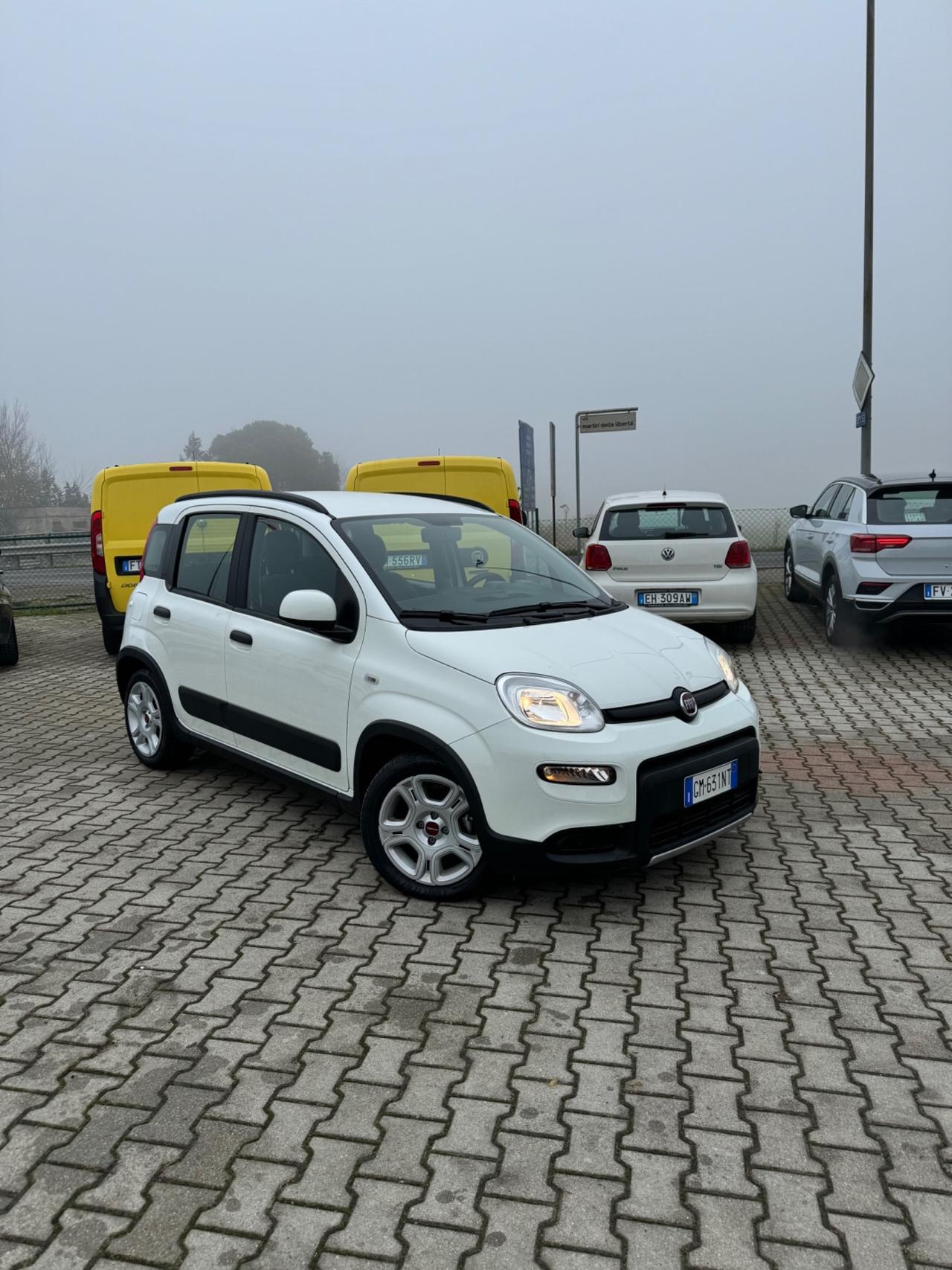 Fiat Panda 1.0 FireFly S&S Hybrid City Cross