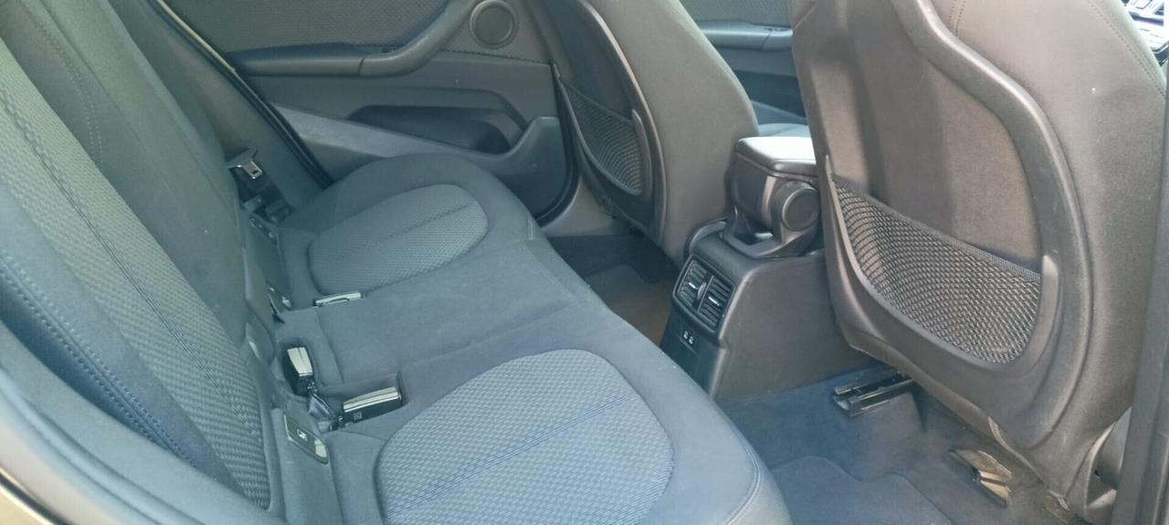 Bmw X1 xDrive18d