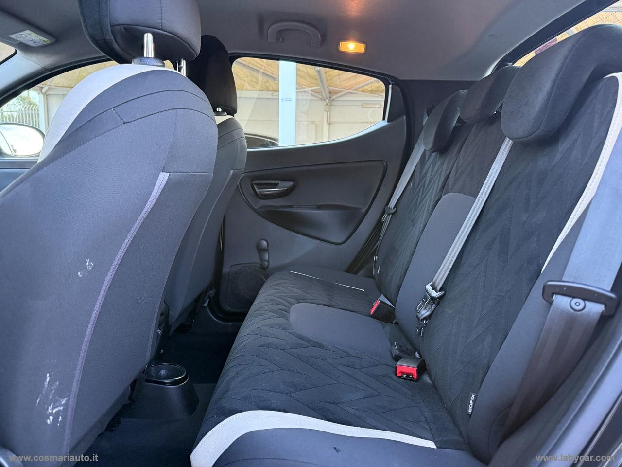 LANCIA Ypsilon 1.2 69 CV 5p. Gold