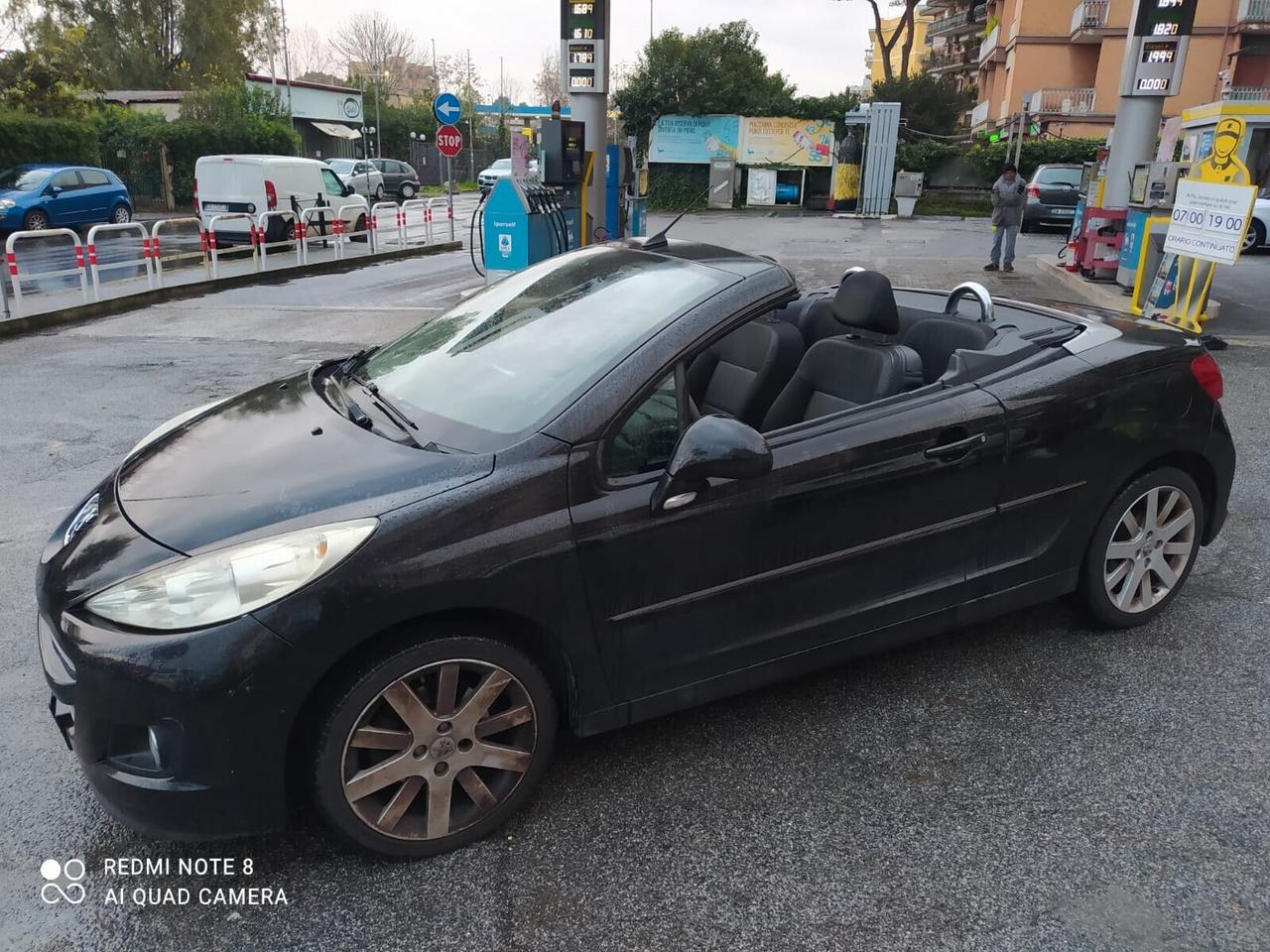 Peugeot 207 1.6 VTi CC Féline