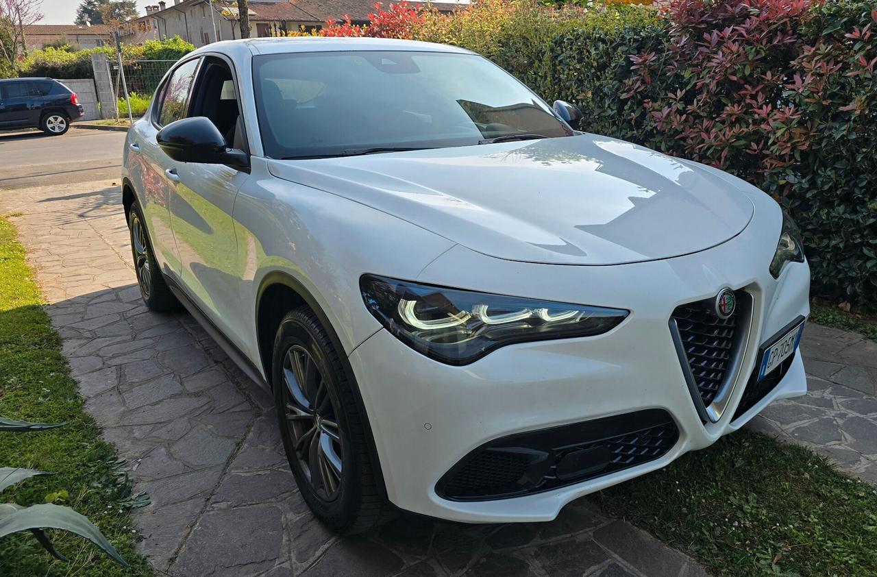 Alfa Romeo Stelvio 2.2 Turbodiesel 210 CV AT8 Q4 Sprint
