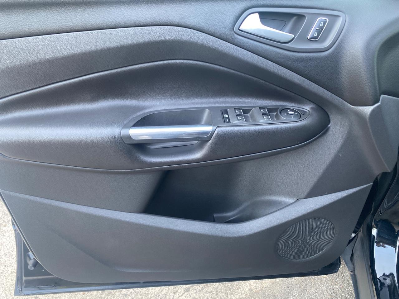 Ford Kuga 2.0 TDCI 163 CV 4WD Powershift Titanium
