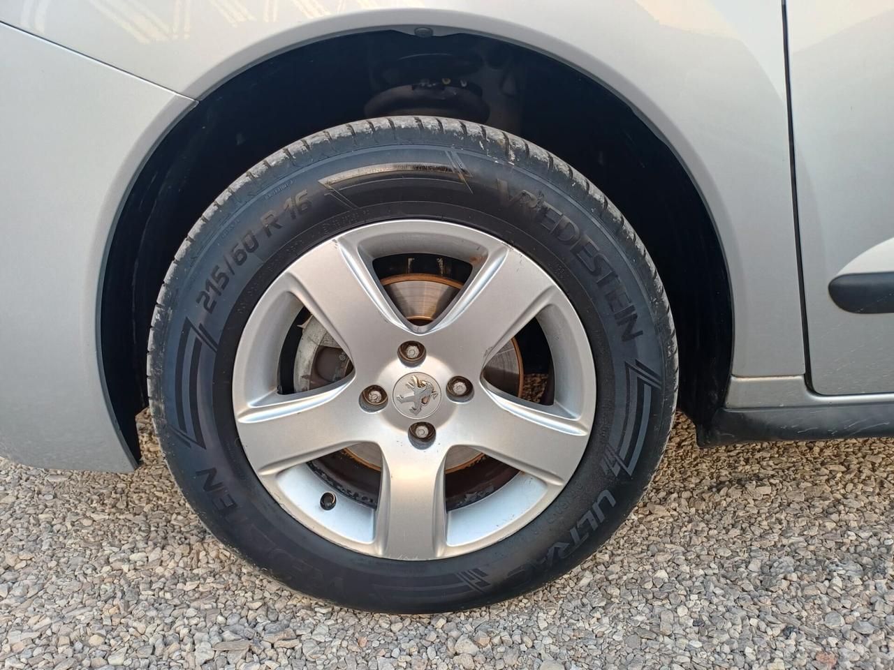 Peugeot 3008 1.6 HDi 112CV OTTIMO - 2012