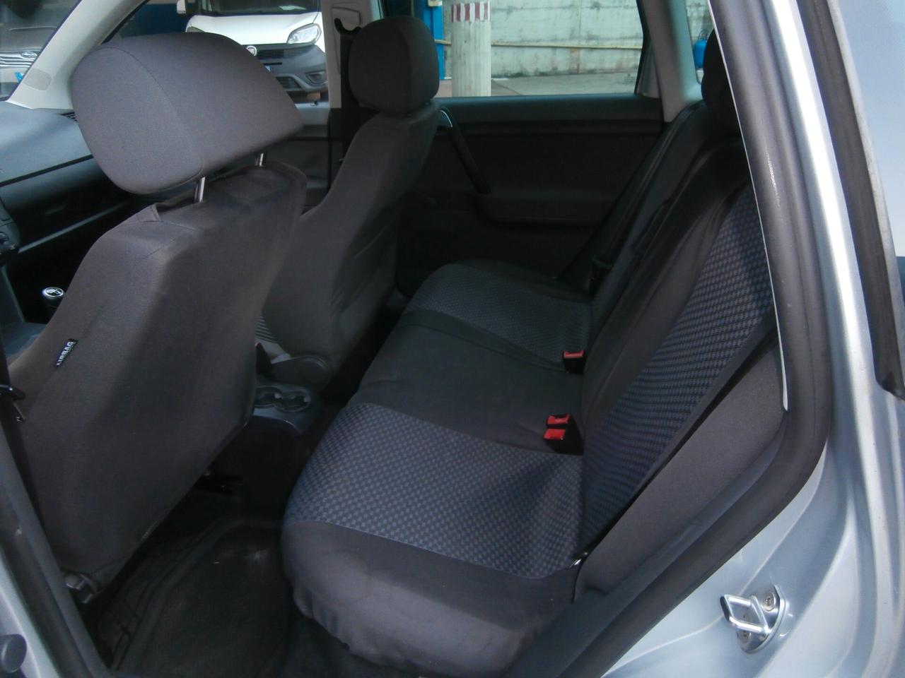 Volkswagen Polo 1.4/80CV TDI DPF 5p. Sportline