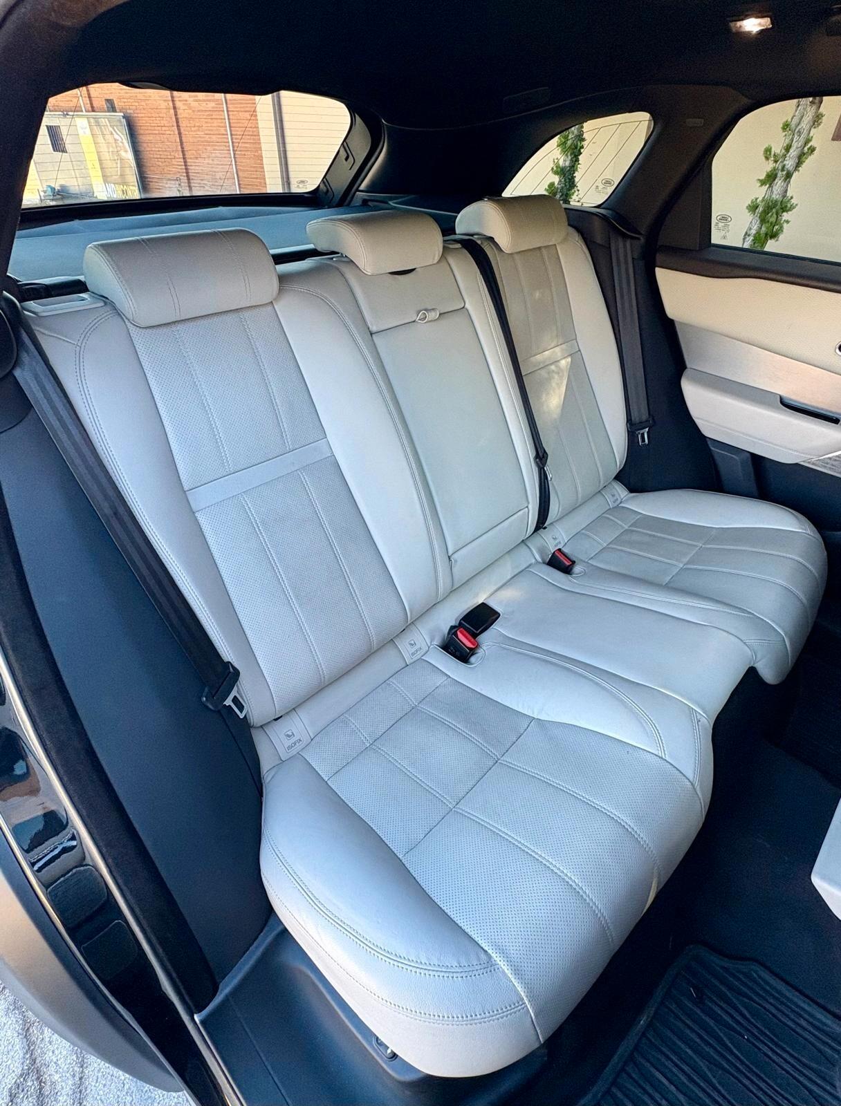 Land Rover Range Velar 2.0D I4 240 CV R-Dynamic SE