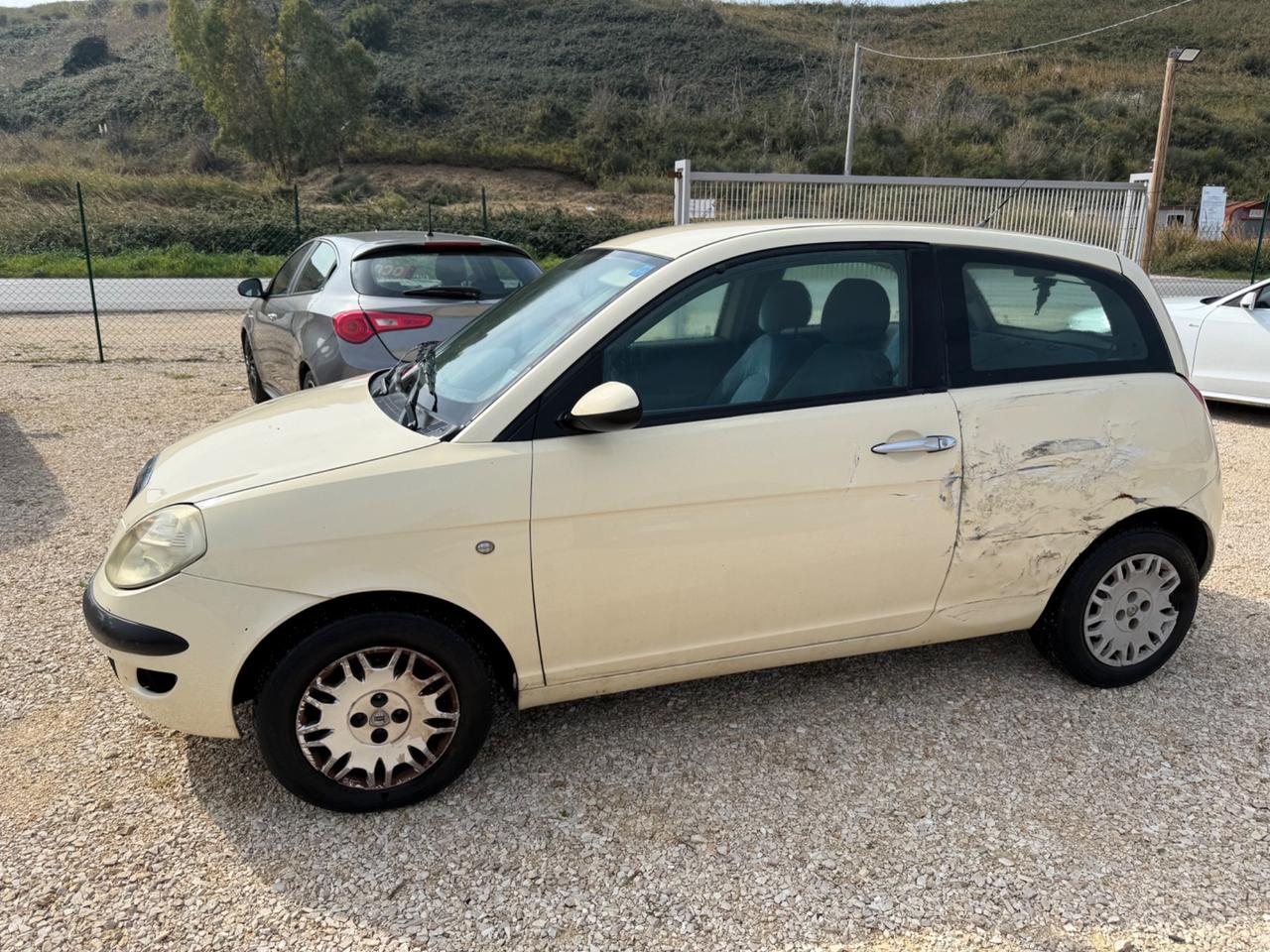 Lancia Ypsilon 1.3 Multijet MARCIANTE 999€