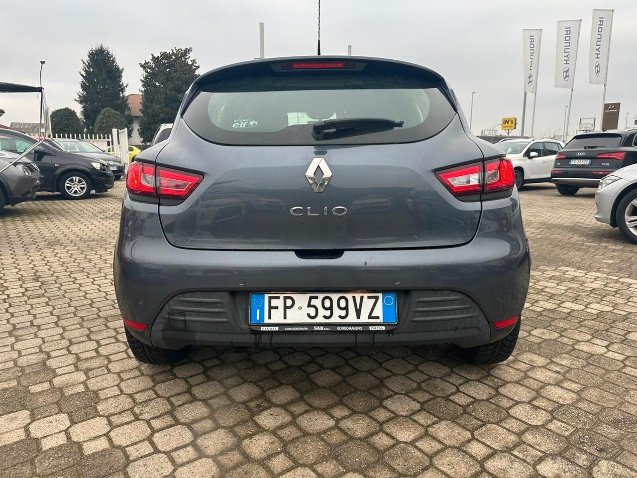 Renault Clio dCi 8V 90 CV Start&Stop 5 porte Energy Duel