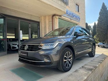 VOLKSWAGEN Tiguan 2.0 TDI 150 CV SCR DSG Life