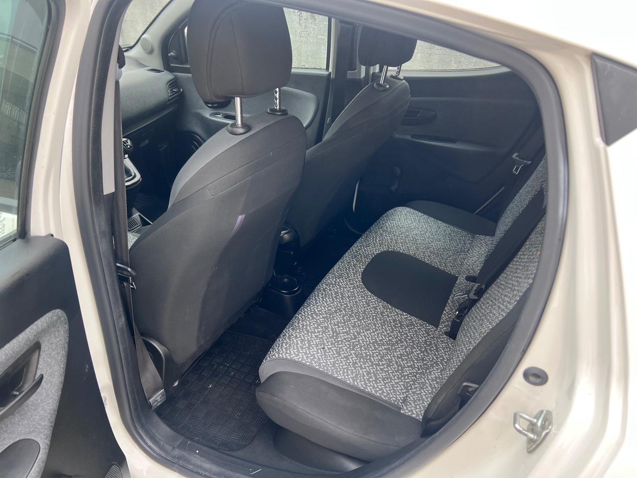 Lancia Ypsilon 1.2 69 CV 5 porte S&S Gold+Blockshaft