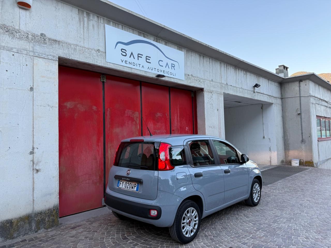 FIAT PANDA 1.2 69 CV NEOPATENTATI