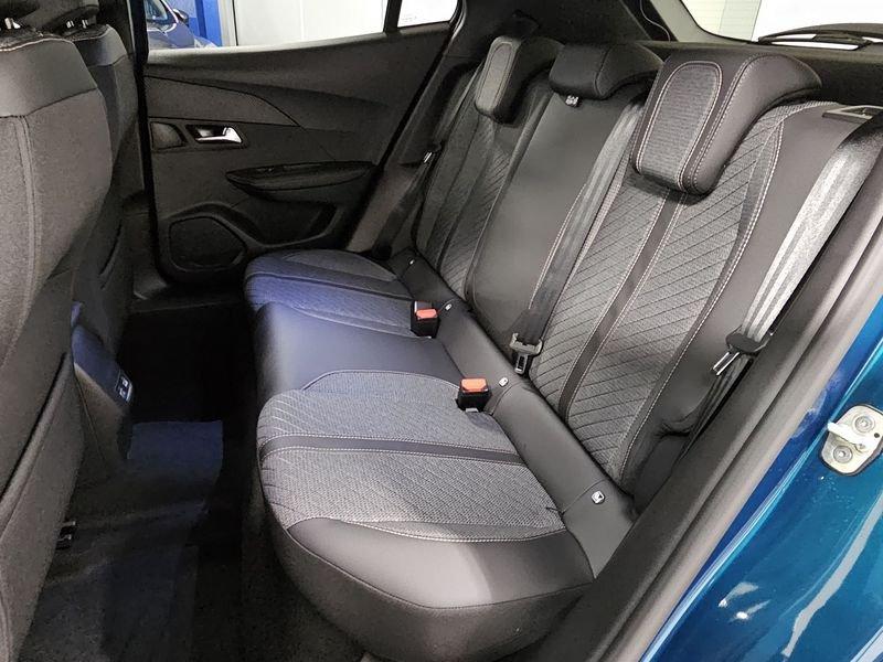 Peugeot 2008 Hybrid 136 e-DCS6 Allure auto