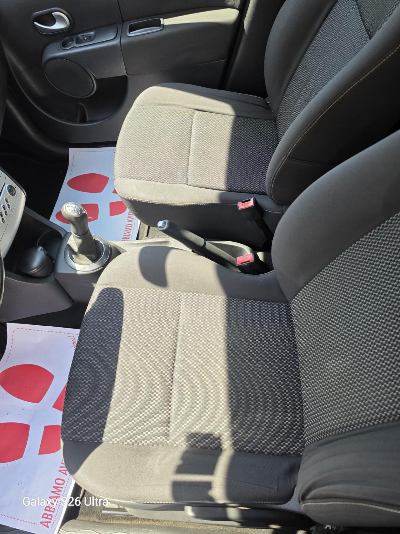 Renault Modus Grand 1.2 BENZINA - ANNO 2010