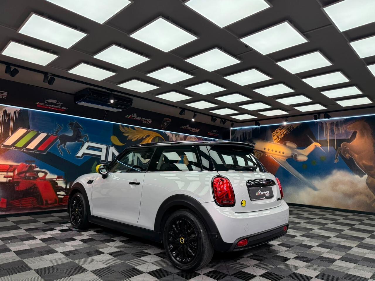 Mini Full Electric Cooper SE Yours (608)