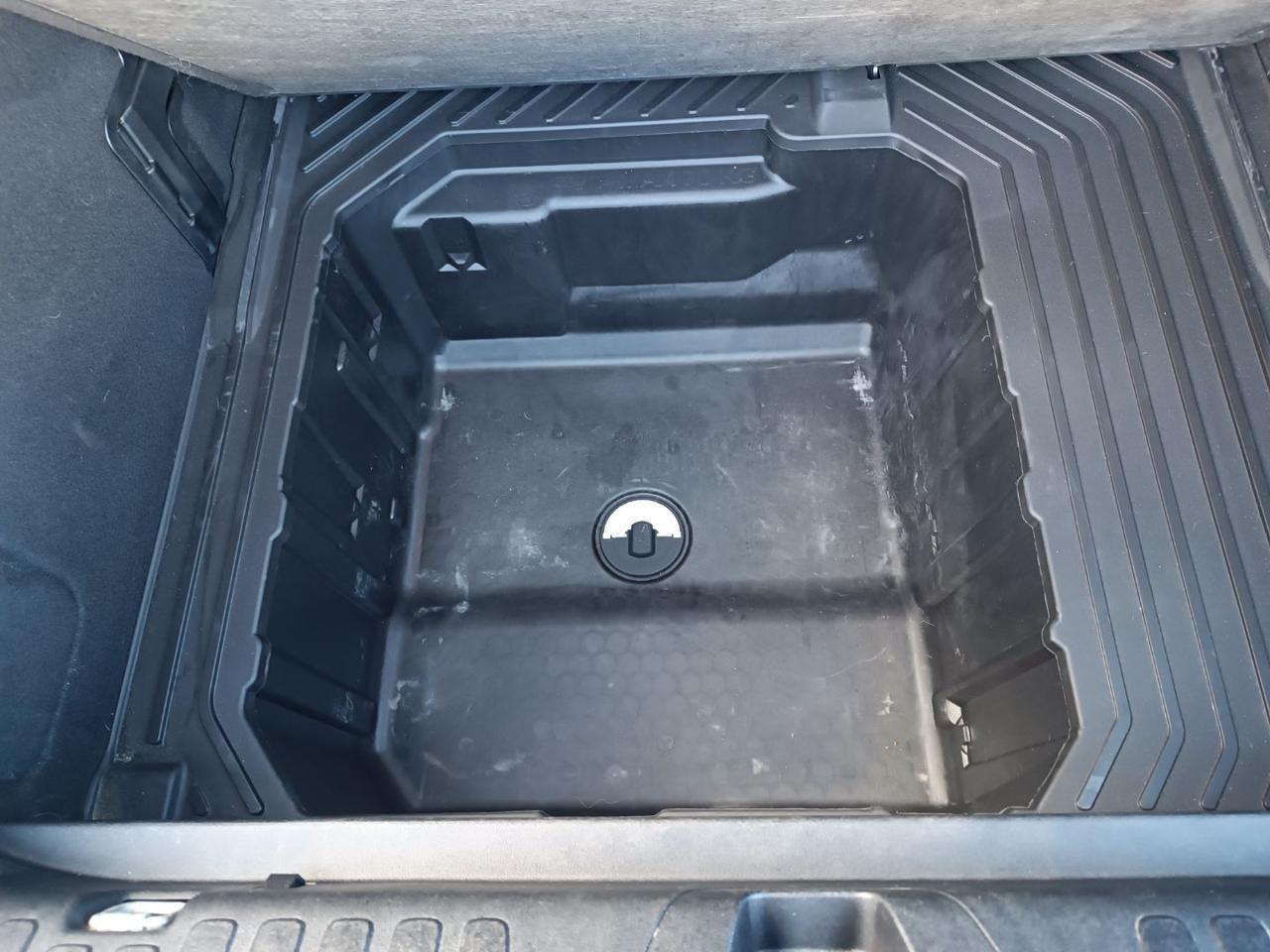 FORD Puma 1.0 EcoBoost Hybrid 125 CV S&S ST-Line