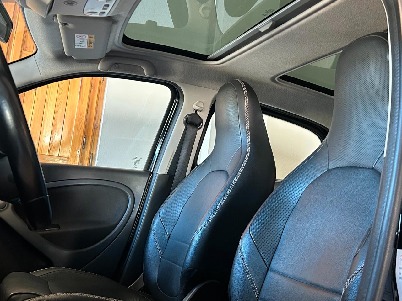 Smart ForFour BRABUS 0.9 Turbo twinamic Xclusive