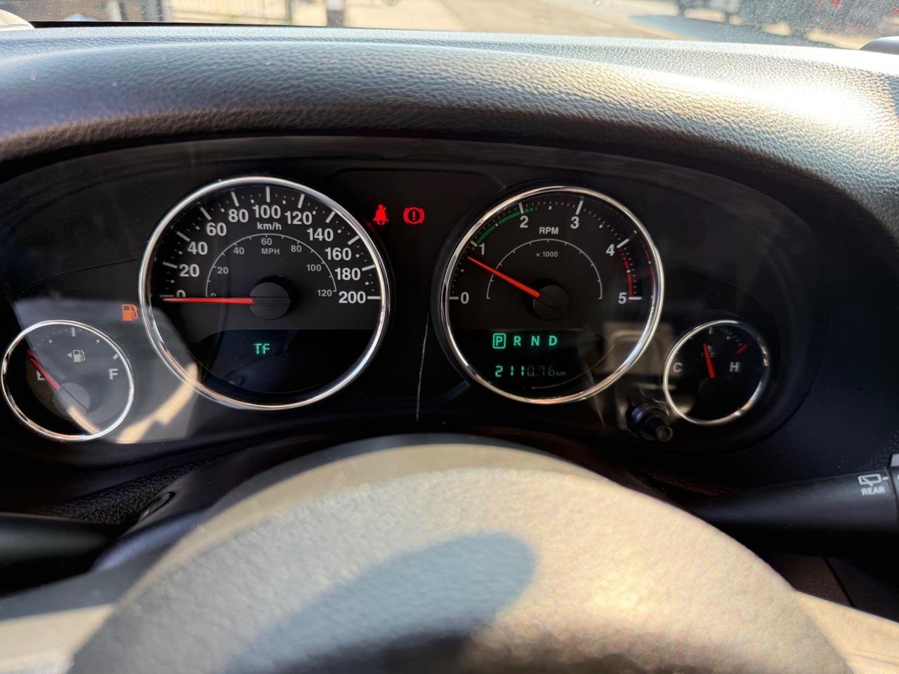Jeep Wrangler 2.8 CRD DPF Sahara Auto