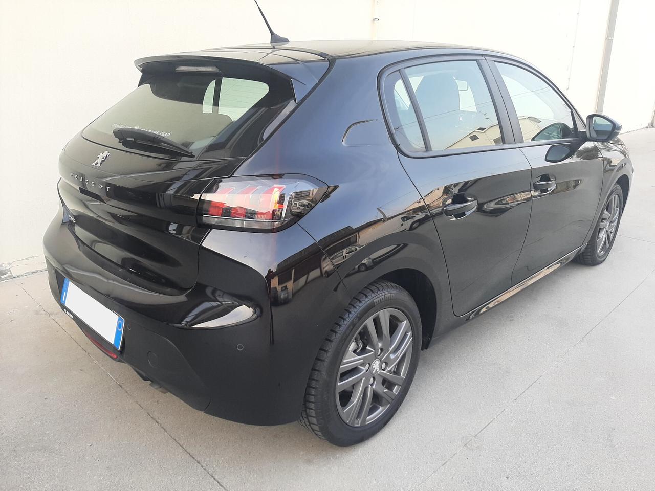 Peugeot 208 1.2T 101cv 5p Active Pack