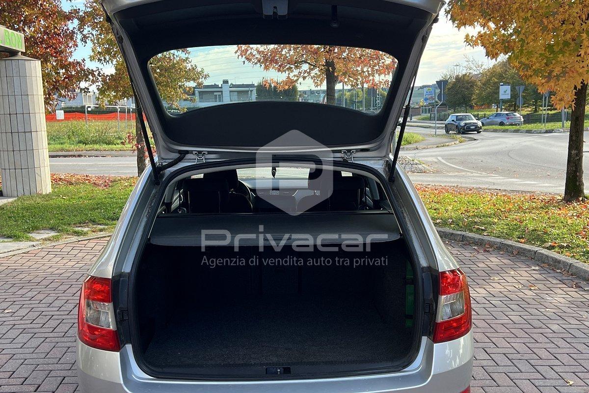 SKODA Octavia 1.4 TSI Wagon Executive G-Tec