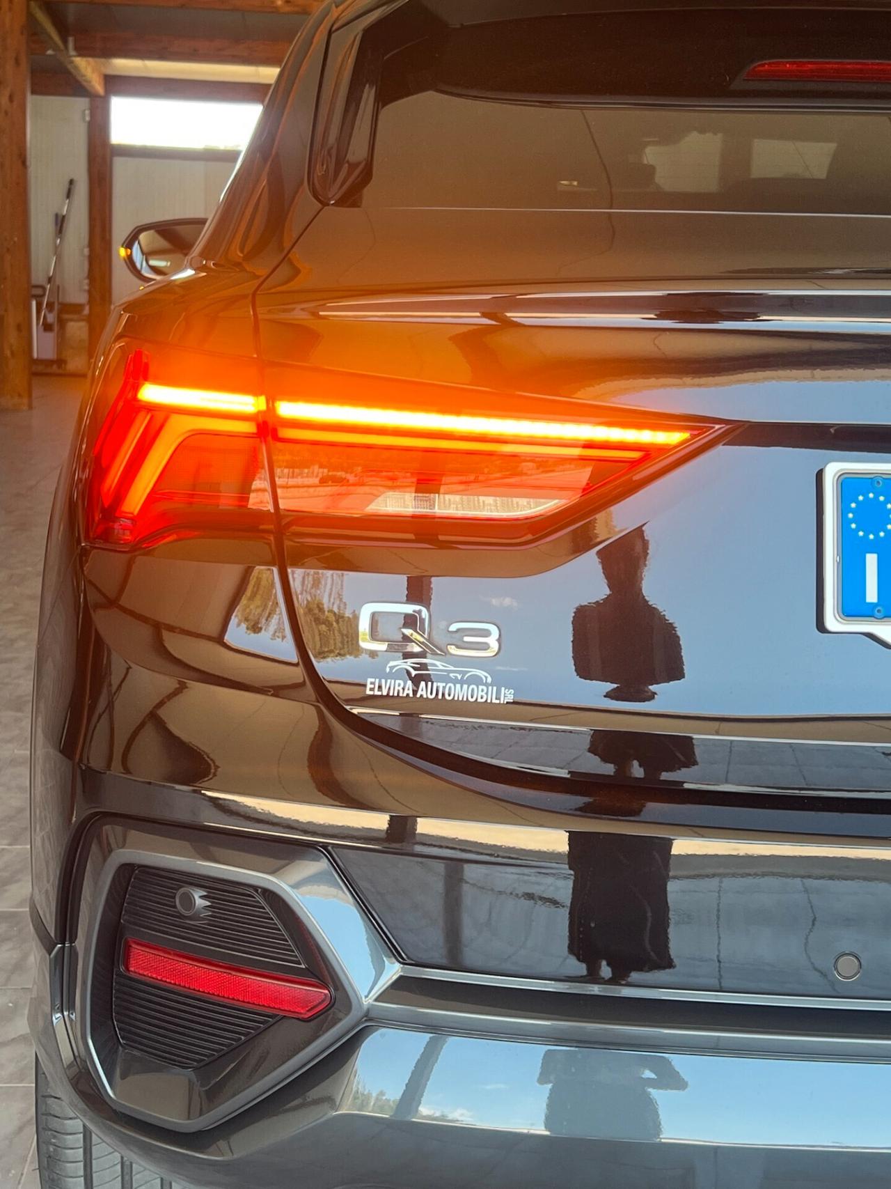 Audi Q3 SPORTBACK 35 TDI S tronic Business Plus 43.000KM