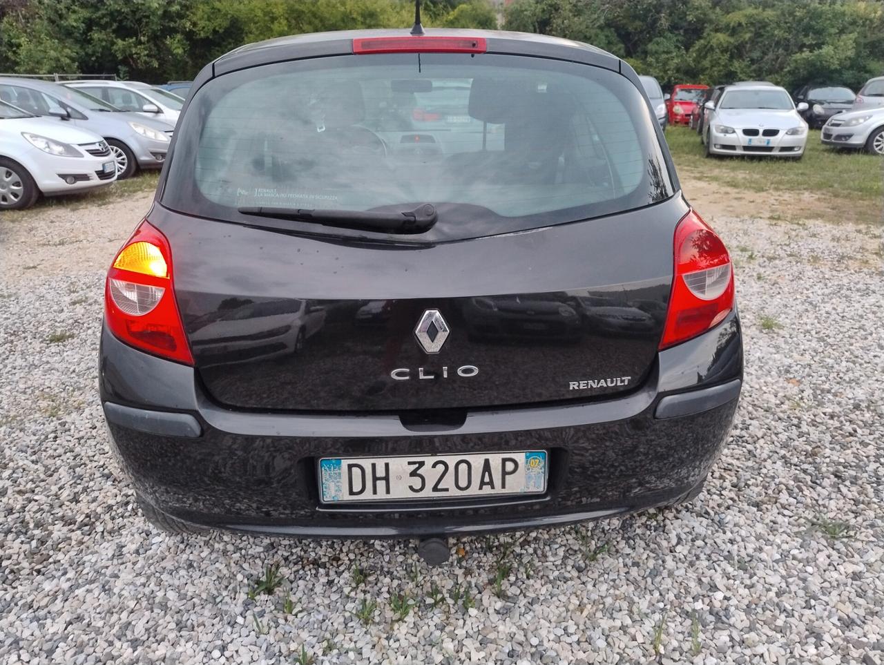 Renault Clio Storia 1.2 3 porte Confort