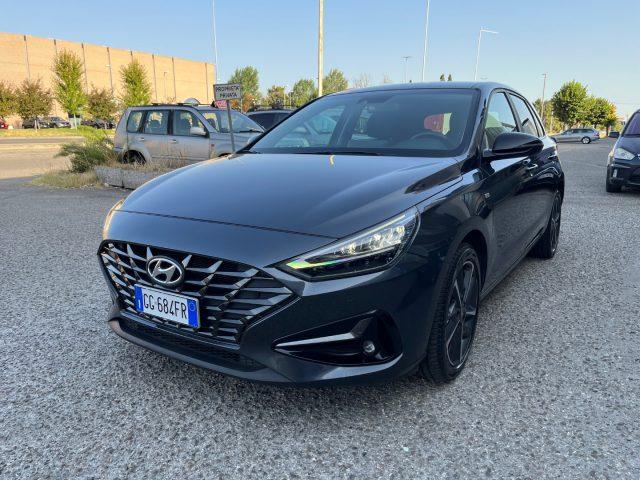 HYUNDAI i30 1.6 CRDi hybrid AUTOMATICA