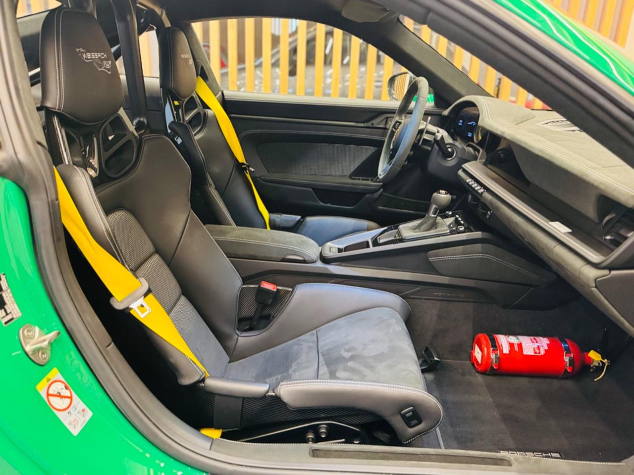 Porsche 992 GT3 RS WEISSACH PARI AL NUOVO PRONTACONSEGNA