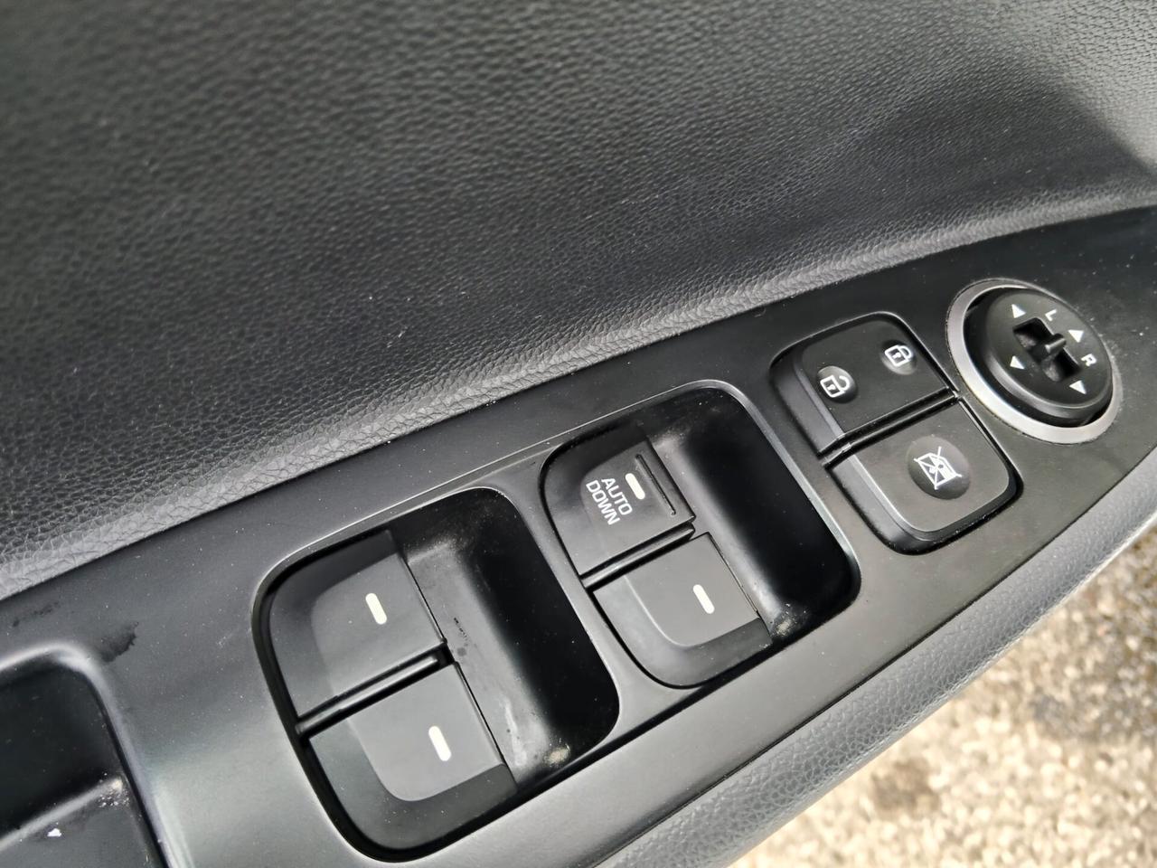 Hyundai i10 1.0 MPI Login A/T