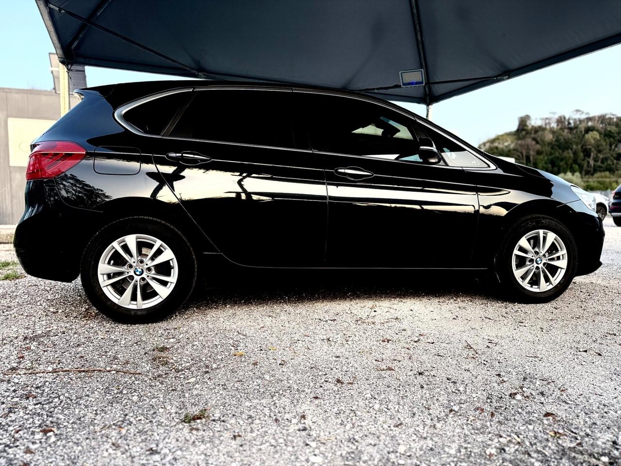 Bmw216d Active Tourer Luxury*BELLISSIMA
