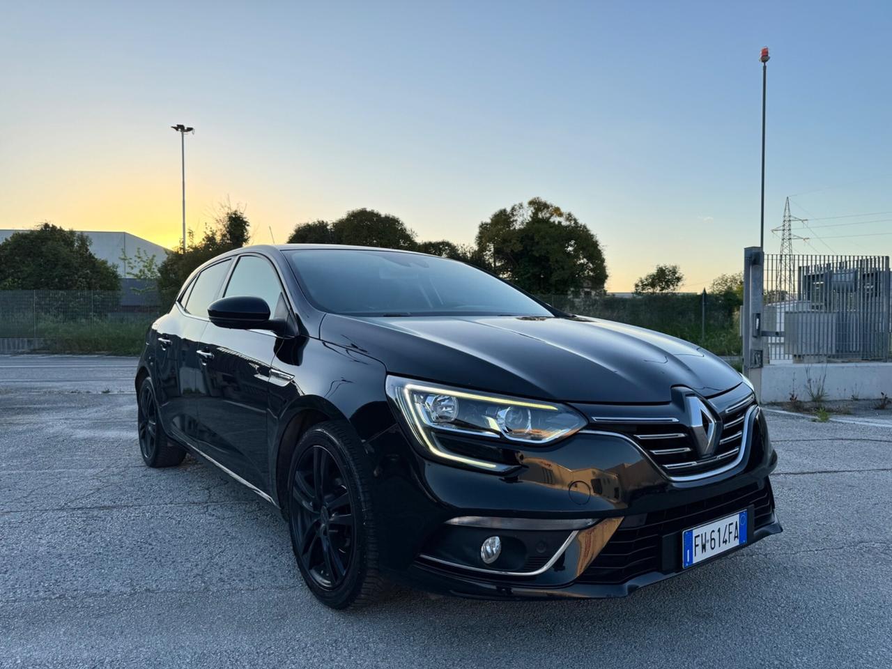 RENAULT MEGANE 1.5 Dci Intens - Led ambient Navi