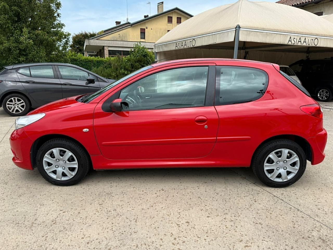 Peugeot 206 Plus 1.1 60CV neo-pat