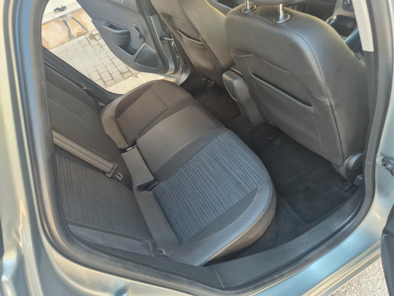 OPEL ASTRA 1.6 CDTI 110 CV BERLINA ANNO 2015 KM CERTIF