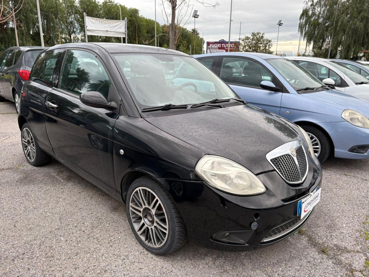 Lancia Ypsilon 1.2 Argento