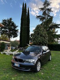Bmw 118 118d cat 5 porte Futura DPF PERFETTA !