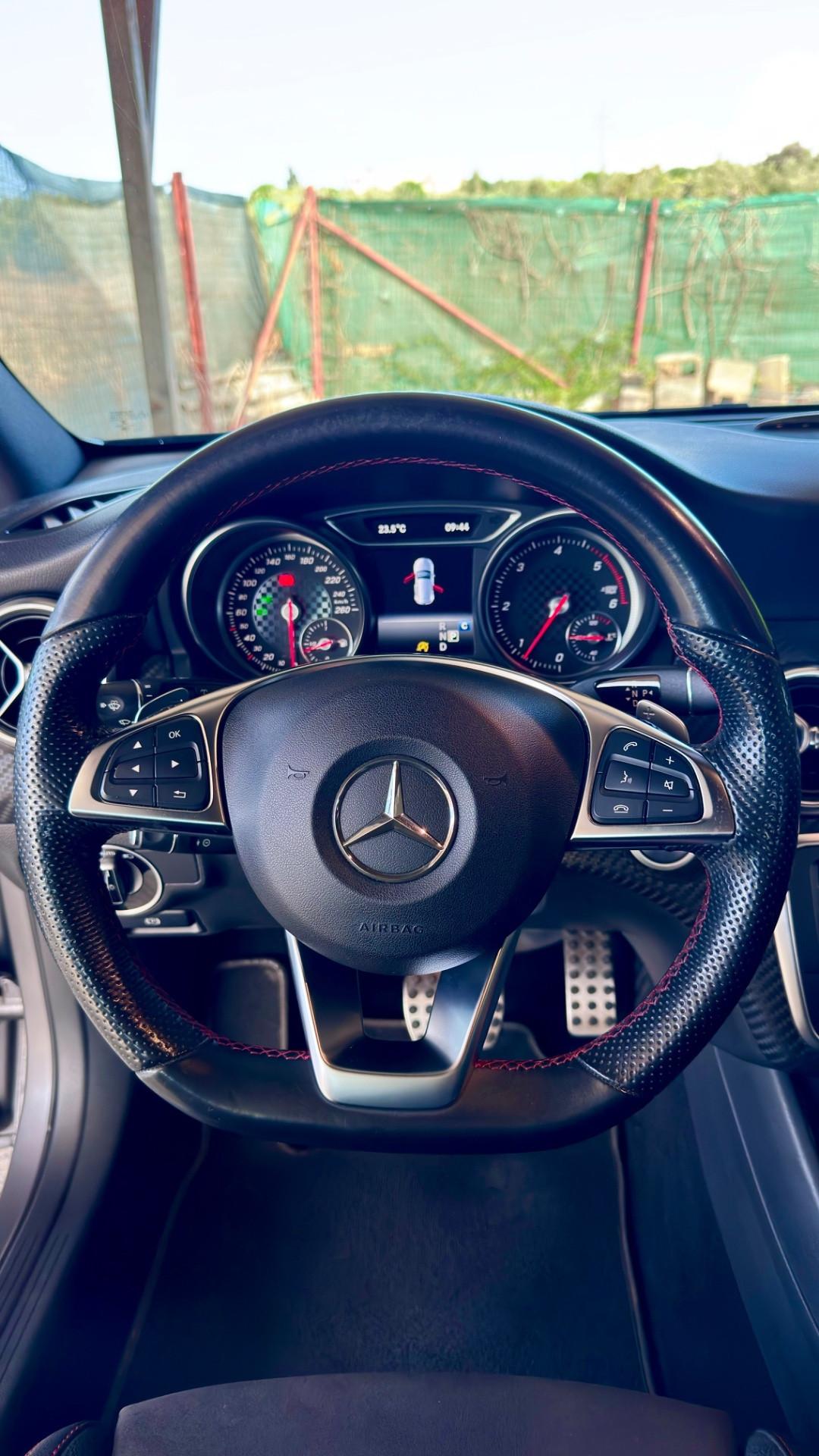 Mercedes-benz A 200 d Automatic 4Matic Premium AMG
