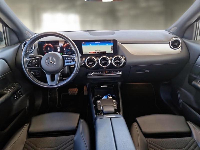 MERCEDES-BENZ GLA 250 Automatic EQ-POWER Bus Extra
