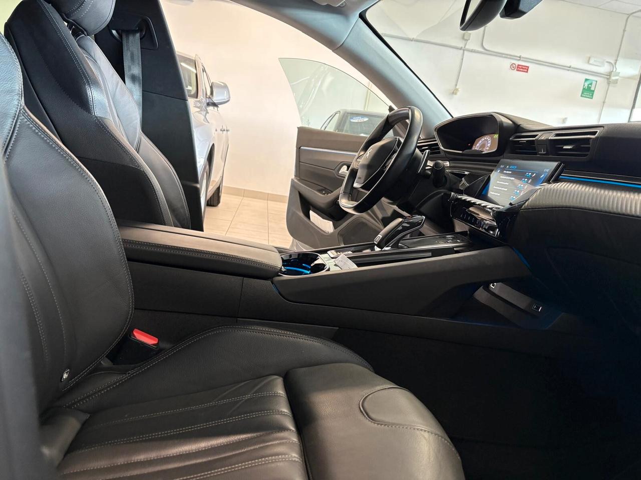 Peugeot 508 SW ALLURE BlueHDi 160 EAT8 SPOTICAR