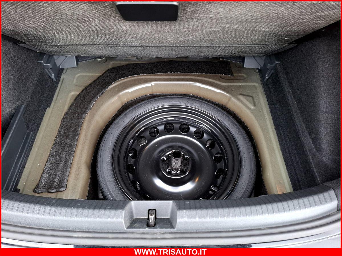 VOLKSWAGEN Taigo 1.0 TSI R-line NEOPATENTATI (TETTO APRIBILE)